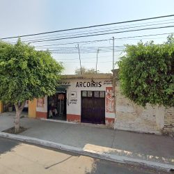 Abarrotes Arcoiris (Santiago de Querétaro)