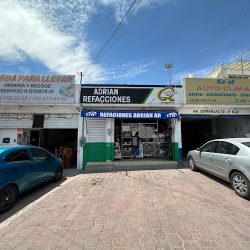 Adrián Refacciones (Santiago de Querétaro)