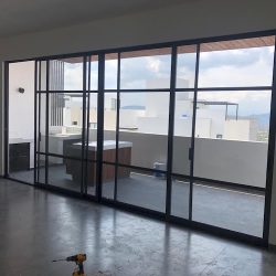 Alka Glass Canceles De Baño Y Barandales De Vidrio Templado (Santiago de Querétaro)
