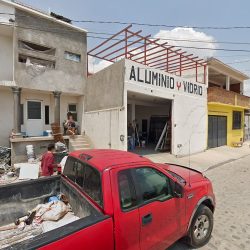 Aluminio Y Vidrio (Santiago de Querétaro)