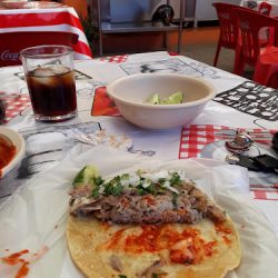Barbacoa Y Cabeza De Res, Las Chabelas. (Santiago de Querétaro)