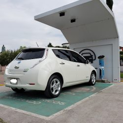 Estación De Carga De Vehículos Eléctricos (El Pueblito)