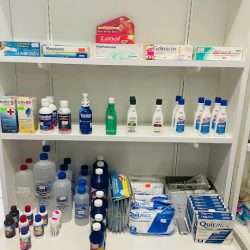 Farmacia La Comarca (Santiago de Querétaro)
