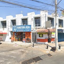 Ferretería Y Tlapalería Real (Santiago de Querétaro)