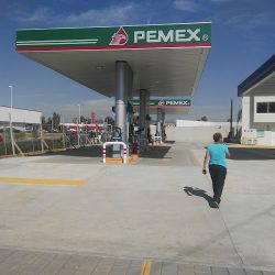 Gasolinera Baeza (Santiago de Querétaro)