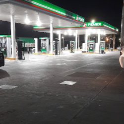 Gasolinera Pemex (Santiago de Querétaro)