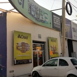 Incusa, Pinturas Osel (Av. 5 De Febrero) (Santiago de Querétaro)