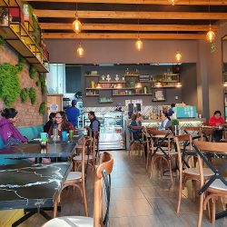 Maniática Café - Milenio Iii (Santiago de Querétaro)