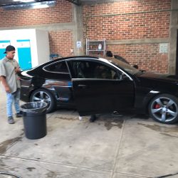 Muscle Bubble Car Wash Gym (Santiago de Querétaro)