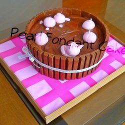Pastelería Pearl Fondant Cake (Santiago de Querétaro)