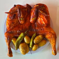 Pollos A La Leña El Güero (Santiago de Querétaro)