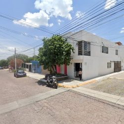 Rosticería Y Pollería