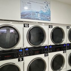 Spot Lavanderías (Peñuelas) (Santiago de Querétaro)