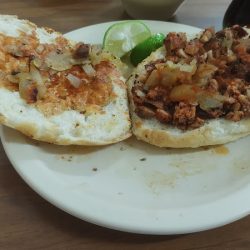Tacos De Pastor Al Carbón (Santiago de Querétaro)