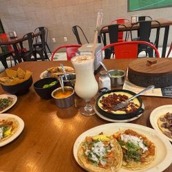 Taqueria La Nacional (Santiago de Querétaro)