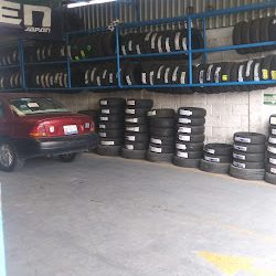 Tire King - Centro Llantero - (Santiago de Querétaro)