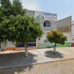 Tobi Hojalateria Y Pintura (Santiago de Querétaro)