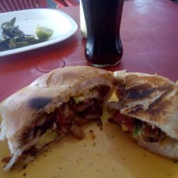 Tortas Las Tortuguitas (Santiago de Querétaro)