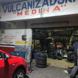 Vulcanizadora Medina (Santiago de Querétaro)