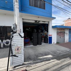 Vulcanizadora Y Llantas Usadas (Santiago de Querétaro)