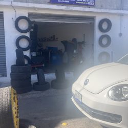 Vulcanizadora Y Llantas Vázquez (Santiago de Querétaro)
