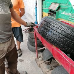Vulcanizadora Y Refaccionaria
